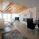 Mateo's Luxury Penthouse Apartment *